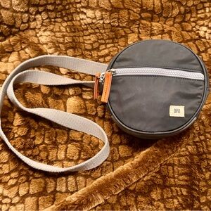 ORI London Paddington Crossbody Bag in Carbon with Leather Accents